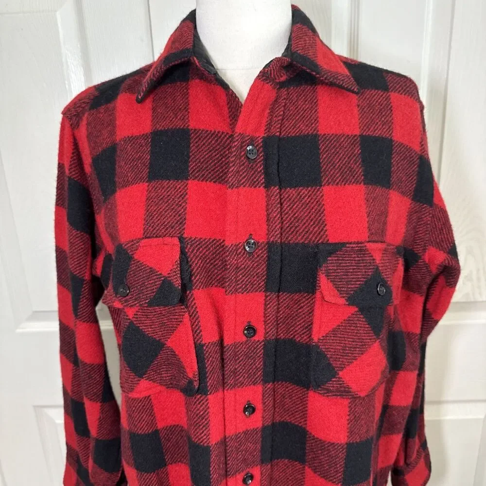Vintage Men's PENNEY'S TOWNCRAFT Red Plaid Flannel Wool Shirt Sz 15.5 L 40 Chest